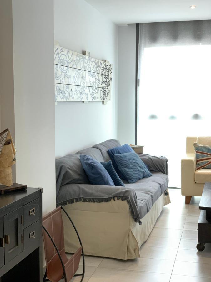 Apartaments El Cine Roses Bagian luar foto