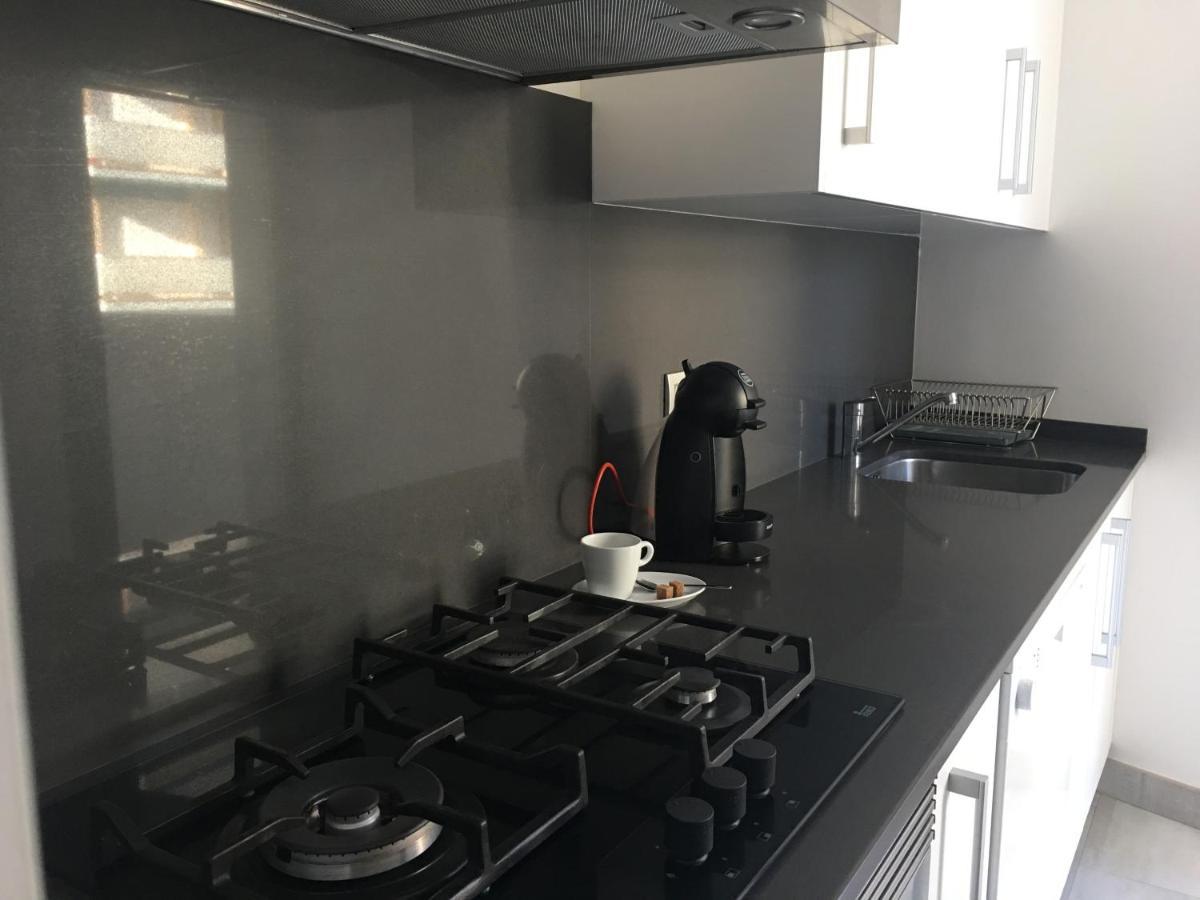 Apartaments El Cine Roses Bagian luar foto