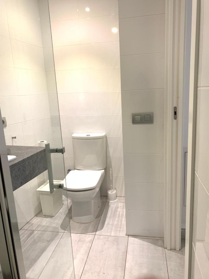 Apartaments El Cine Roses Bagian luar foto